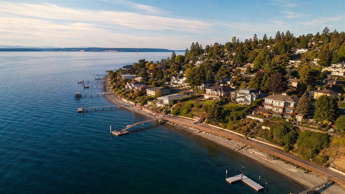 Aerial photo of Woodmont and Redondo waterfront homes in Des Moines