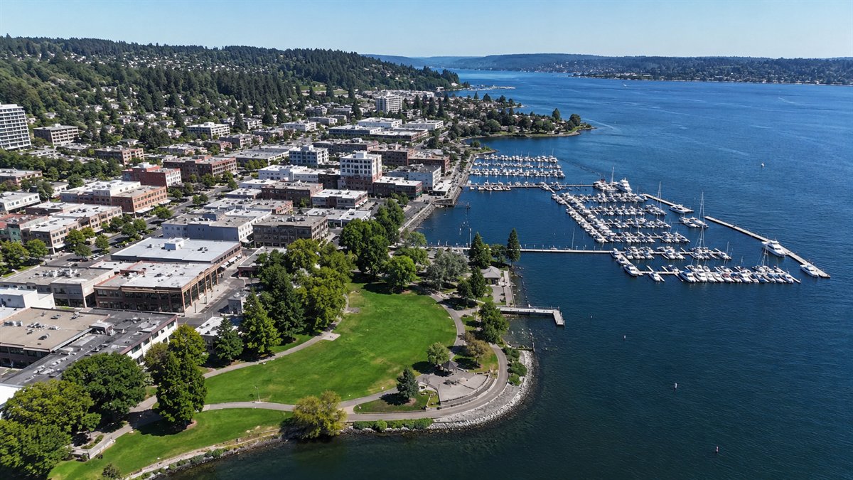 Aerial photo of Downtown Kirkland waterfront and Marina Park on Lake Washington