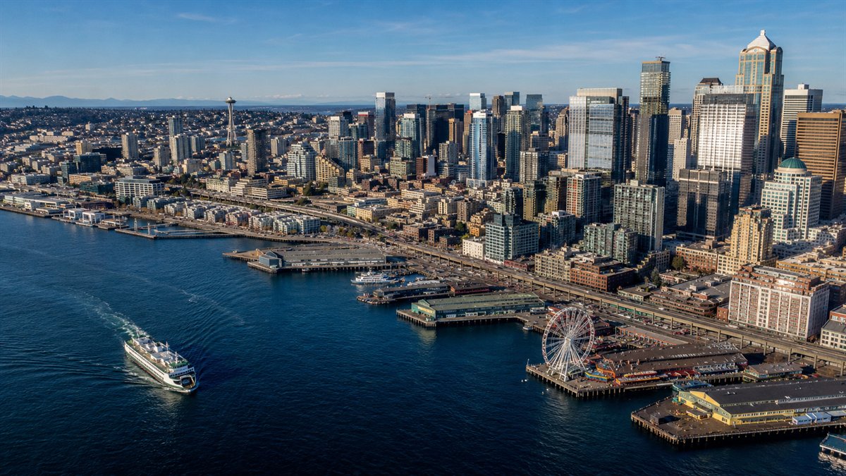 Aerial photo of the Seattle waterfront skyline and Elliott Bay